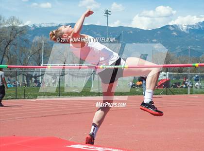 Thumbnail 3 in Doherty Spartan Invitational photogallery.