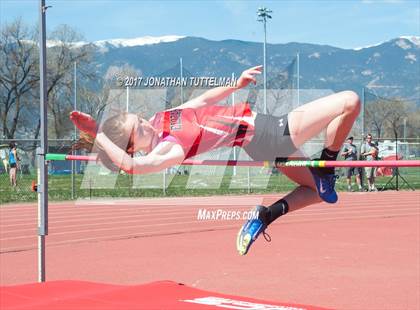 Thumbnail 2 in Doherty Spartan Invitational photogallery.