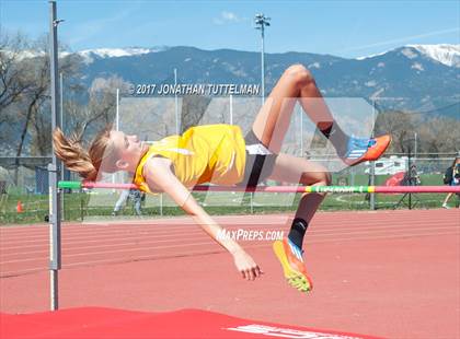 Thumbnail 3 in Doherty Spartan Invitational photogallery.