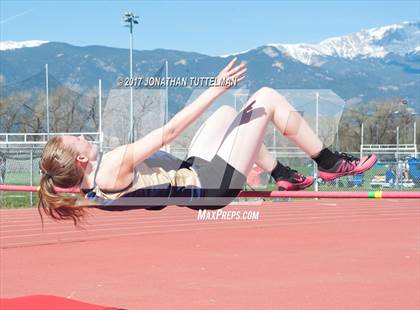 Thumbnail 2 in Doherty Spartan Invitational photogallery.