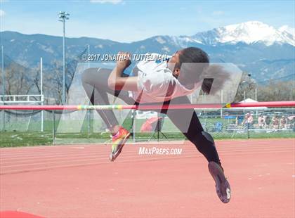 Thumbnail 3 in Doherty Spartan Invitational photogallery.