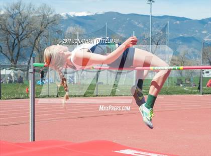Thumbnail 3 in Doherty Spartan Invitational photogallery.