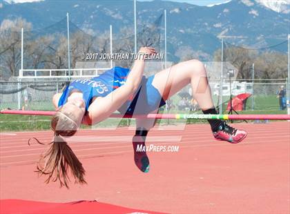 Thumbnail 3 in Doherty Spartan Invitational photogallery.