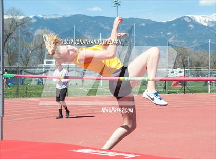 Thumbnail 3 in Doherty Spartan Invitational photogallery.