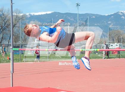 Thumbnail 2 in Doherty Spartan Invitational photogallery.