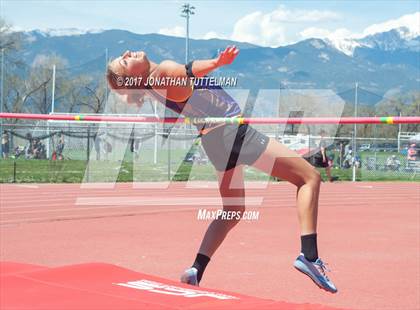 Thumbnail 3 in Doherty Spartan Invitational photogallery.