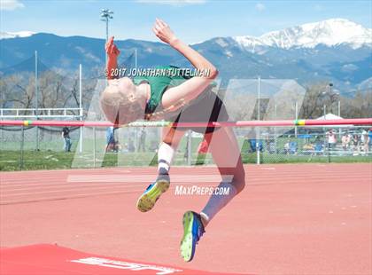 Thumbnail 3 in Doherty Spartan Invitational photogallery.