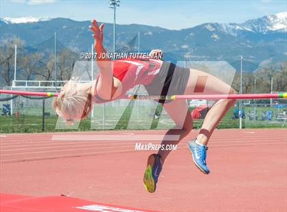 Thumbnail 2 in Doherty Spartan Invitational photogallery.
