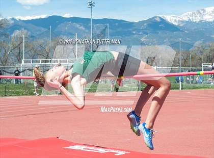 Thumbnail 2 in Doherty Spartan Invitational photogallery.