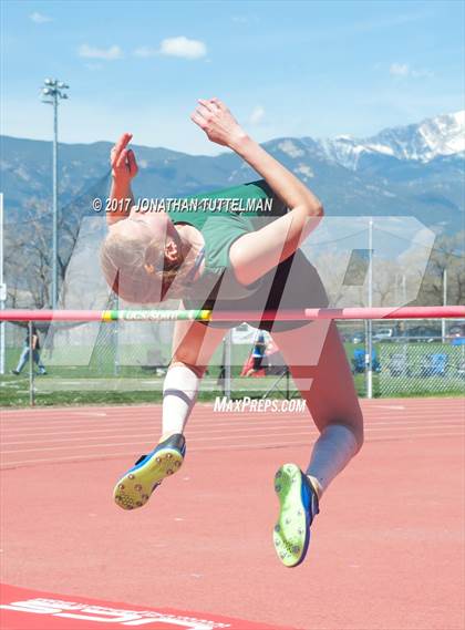 Thumbnail 1 in Doherty Spartan Invitational photogallery.
