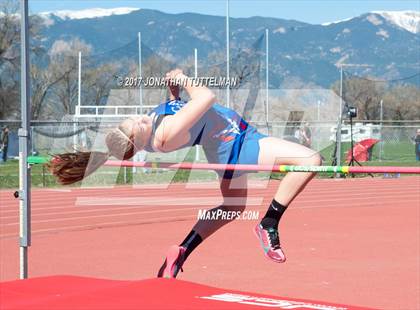Thumbnail 2 in Doherty Spartan Invitational photogallery.