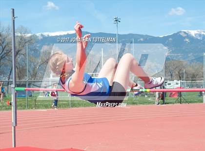 Thumbnail 3 in Doherty Spartan Invitational photogallery.