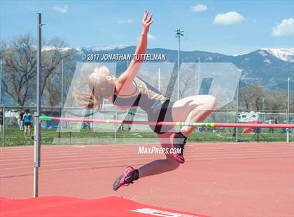 Thumbnail 2 in Doherty Spartan Invitational photogallery.