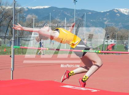 Thumbnail 3 in Doherty Spartan Invitational photogallery.