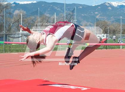 Thumbnail 3 in Doherty Spartan Invitational photogallery.