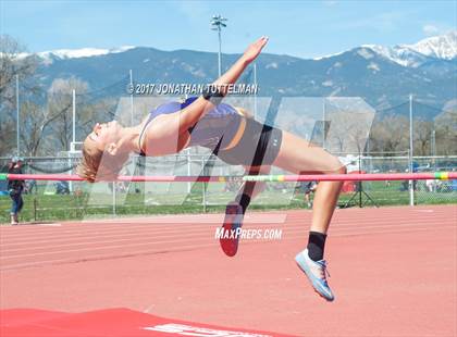 Thumbnail 2 in Doherty Spartan Invitational photogallery.