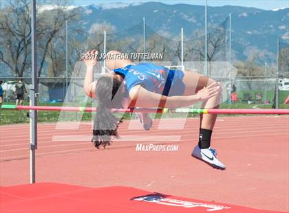 Thumbnail 2 in Doherty Spartan Invitational photogallery.