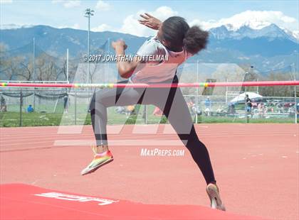 Thumbnail 1 in Doherty Spartan Invitational photogallery.