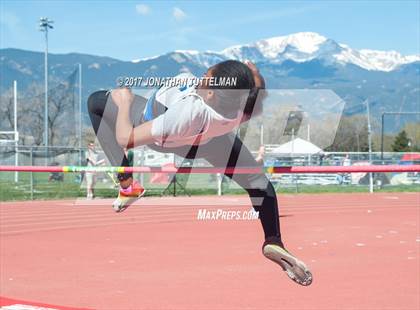 Thumbnail 2 in Doherty Spartan Invitational photogallery.