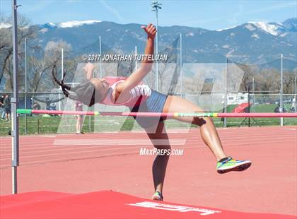 Thumbnail 2 in Doherty Spartan Invitational photogallery.