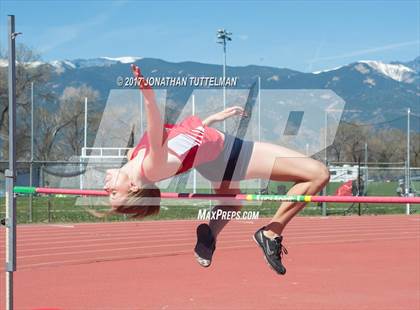 Thumbnail 3 in Doherty Spartan Invitational photogallery.