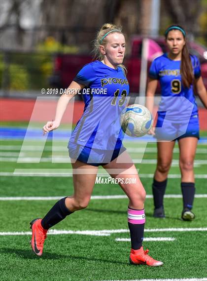Thumbnail 2 in Norte Dame vs Prospect (CIF CCS D2 Quaterfinal) photogallery.