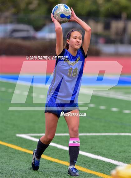 Thumbnail 3 in Norte Dame vs Prospect (CIF CCS D2 Quaterfinal) photogallery.