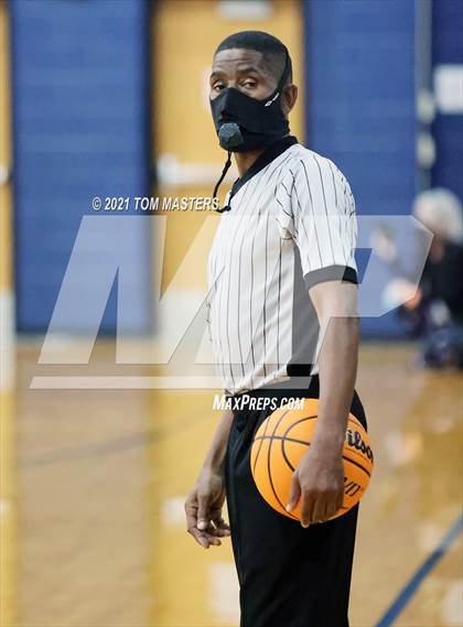 Thumbnail 1 in Northwood vs. Weddington (NCHSAA 3A Championship) photogallery.