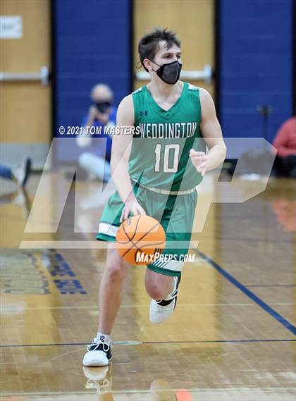 Thumbnail 3 in Northwood vs. Weddington (NCHSAA 3A Championship) photogallery.