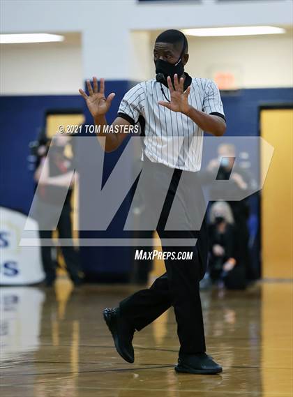 Thumbnail 2 in Northwood vs. Weddington (NCHSAA 3A Championship) photogallery.