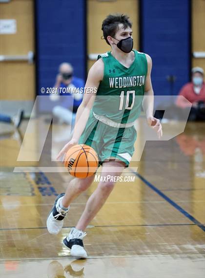 Thumbnail 1 in Northwood vs. Weddington (NCHSAA 3A Championship) photogallery.