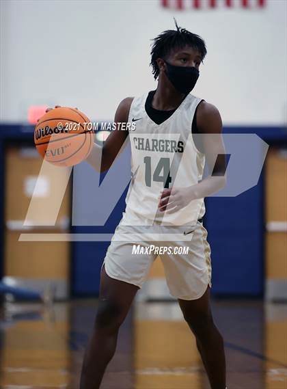 Thumbnail 3 in Northwood vs. Weddington (NCHSAA 3A Championship) photogallery.