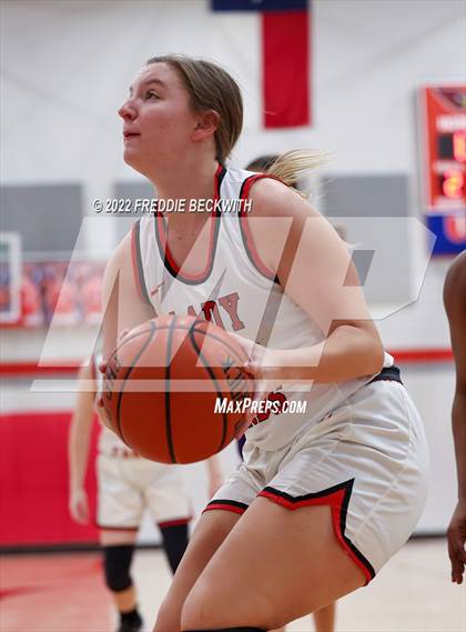 Thumbnail 2 in Bonham @ Pottsboro photogallery.