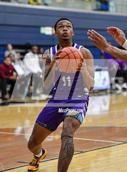 Thumbnail 3 in Silsbee vs Wheatley (UIL 4A Reg III Semifinal) photogallery.