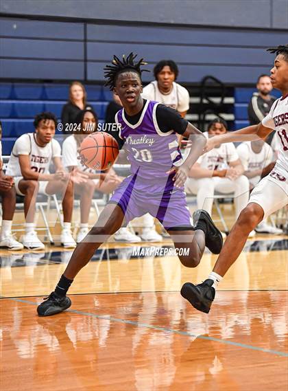 Thumbnail 3 in Silsbee vs Wheatley (UIL 4A Reg III Semifinal) photogallery.