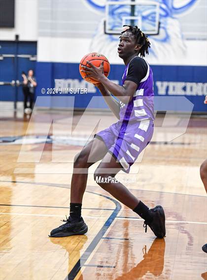 Thumbnail 2 in Silsbee vs Wheatley (UIL 4A Reg III Semifinal) photogallery.