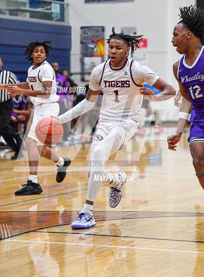 Thumbnail 2 in Silsbee vs Wheatley (UIL 4A Reg III Semifinal) photogallery.