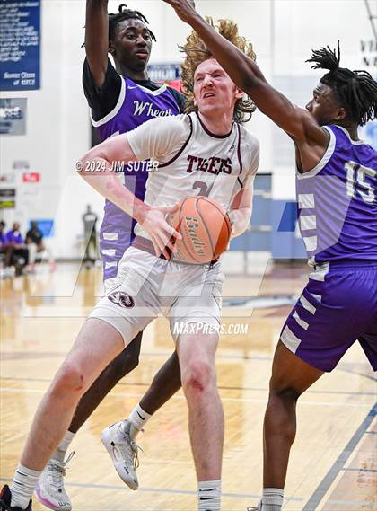 Thumbnail 3 in Silsbee vs Wheatley (UIL 4A Reg III Semifinal) photogallery.
