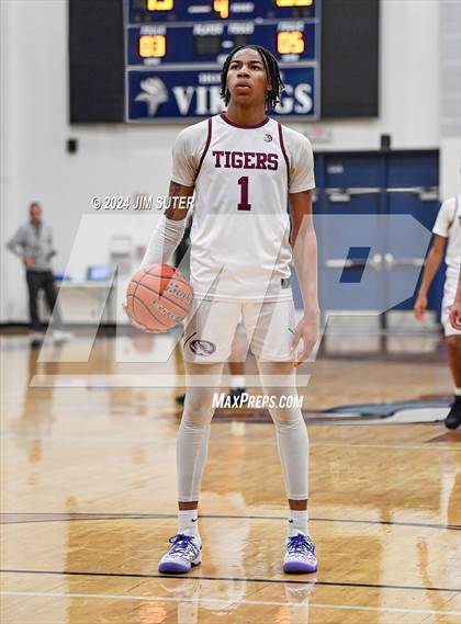 Thumbnail 1 in Silsbee vs Wheatley (UIL 4A Reg III Semifinal) photogallery.