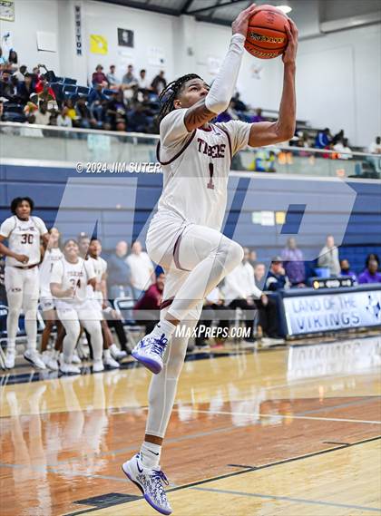 Thumbnail 1 in Silsbee vs Wheatley (UIL 4A Reg III Semifinal) photogallery.