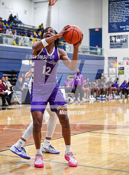 Thumbnail 2 in Silsbee vs Wheatley (UIL 4A Reg III Semifinal) photogallery.