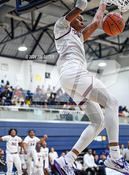 Thumbnail 2 in Silsbee vs Wheatley (UIL 4A Reg III Semifinal) photogallery.