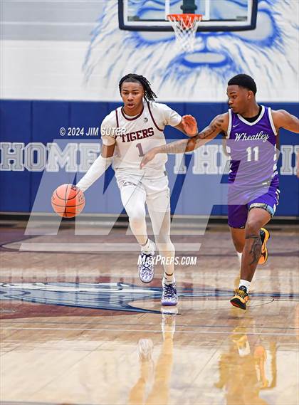 Thumbnail 1 in Silsbee vs Wheatley (UIL 4A Reg III Semifinal) photogallery.