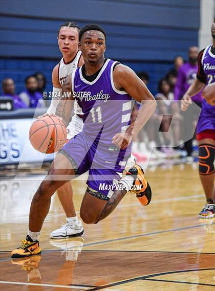 Thumbnail 2 in Silsbee vs Wheatley (UIL 4A Reg III Semifinal) photogallery.