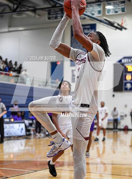 Thumbnail 2 in Silsbee vs Wheatley (UIL 4A Reg III Semifinal) photogallery.