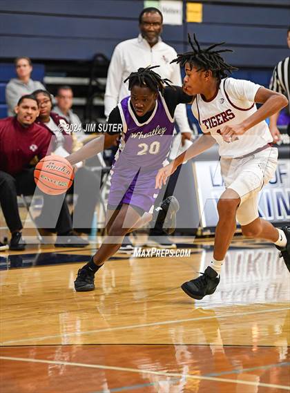 Thumbnail 3 in Silsbee vs Wheatley (UIL 4A Reg III Semifinal) photogallery.