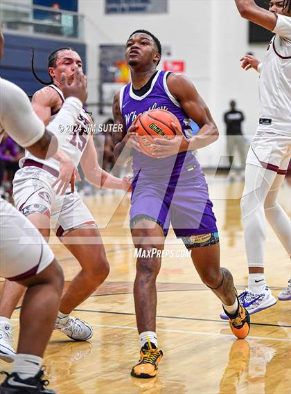 Thumbnail 1 in Silsbee vs Wheatley (UIL 4A Reg III Semifinal) photogallery.