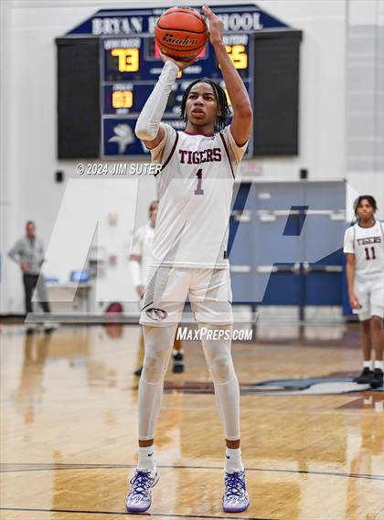 Thumbnail 1 in Silsbee vs Wheatley (UIL 4A Reg III Semifinal) photogallery.