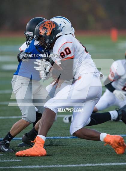 Thumbnail 2 in Haldane vs. Tuckahoe (Section 1 Class D Final) photogallery.
