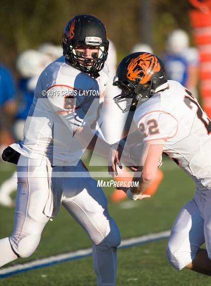 Thumbnail 3 in Haldane vs. Tuckahoe (Section 1 Class D Final) photogallery.